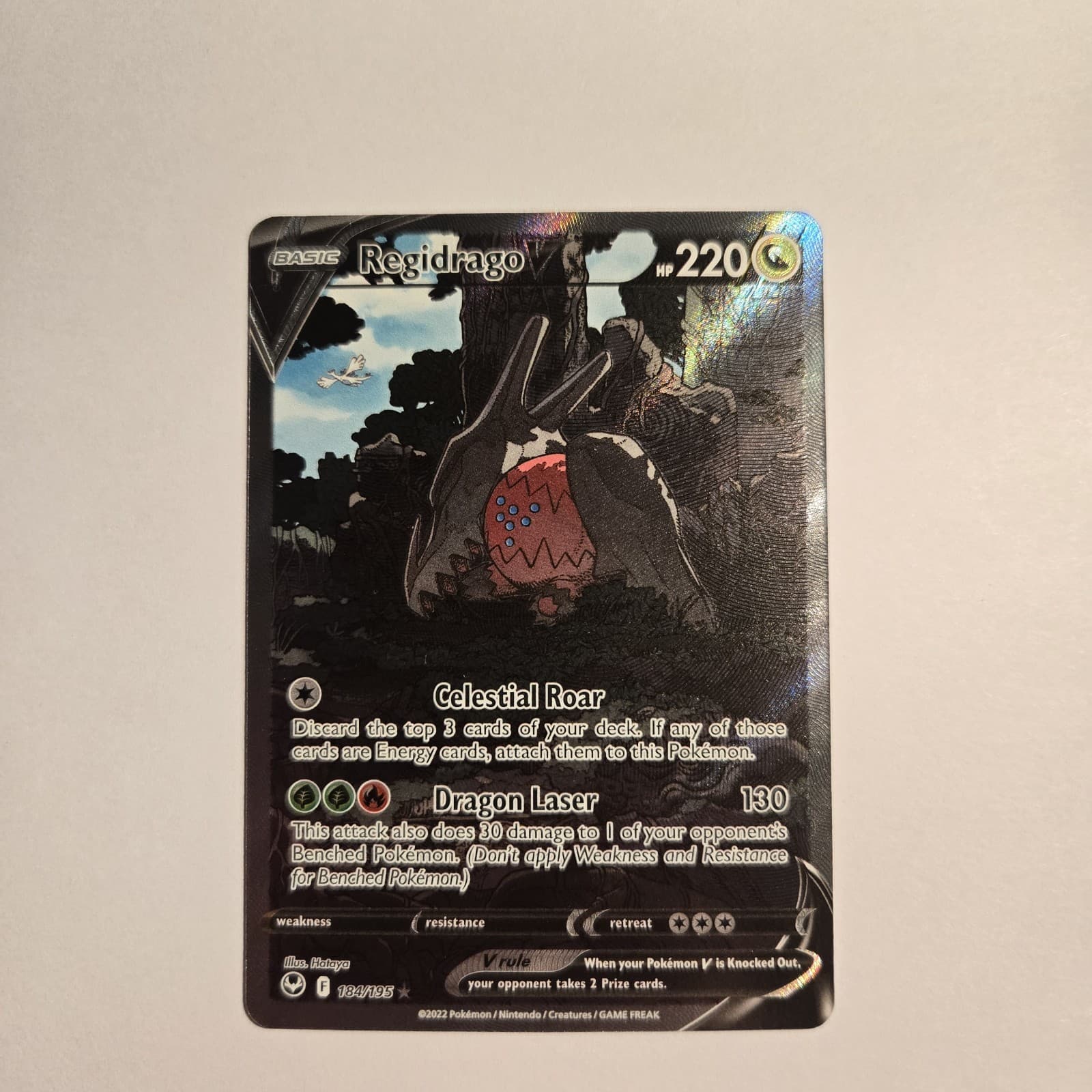 Pokémon TCG Regidrago v Ultra Rare Holo Card Alternate Art 184/195