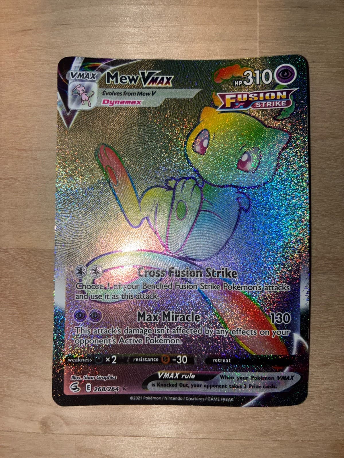 Mew VMAX 268/264 Secret Rainbow Rare - Fusion Strike - Lightly Played (LP)