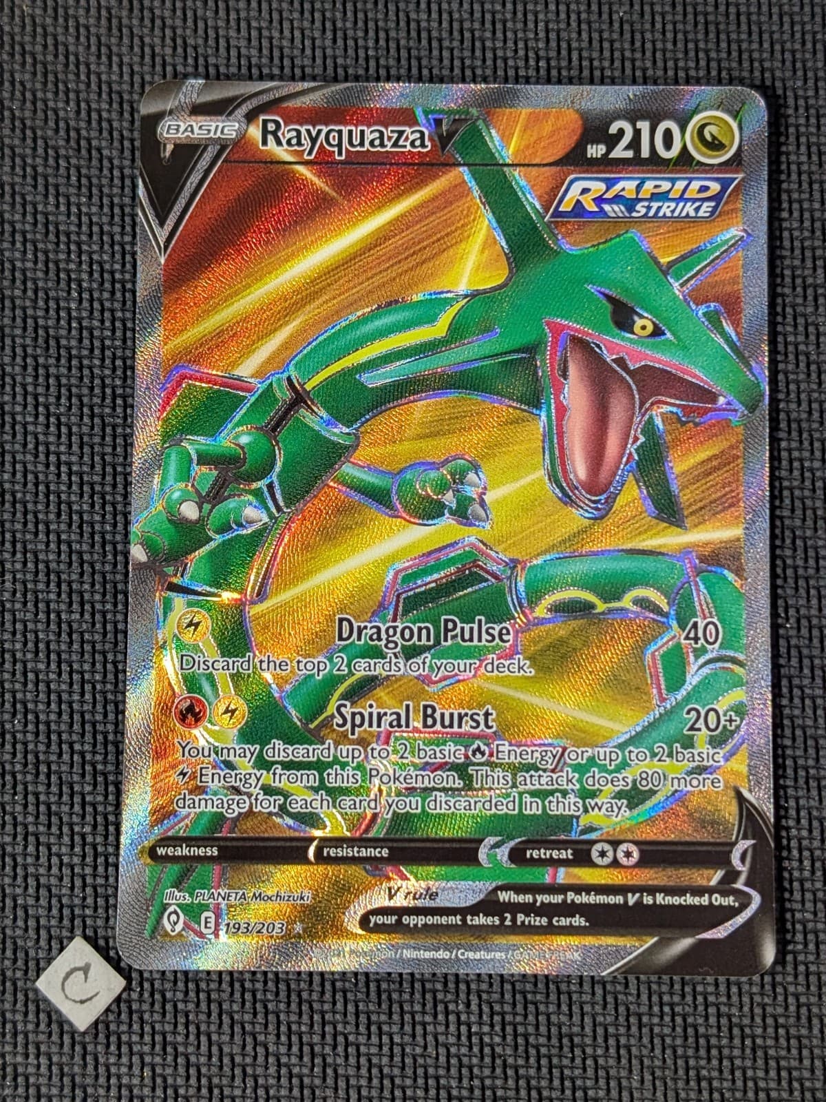 Rayquaza V 193/203 - Evolving Skies Full Art Ultra Rare Pokemon TCG NM