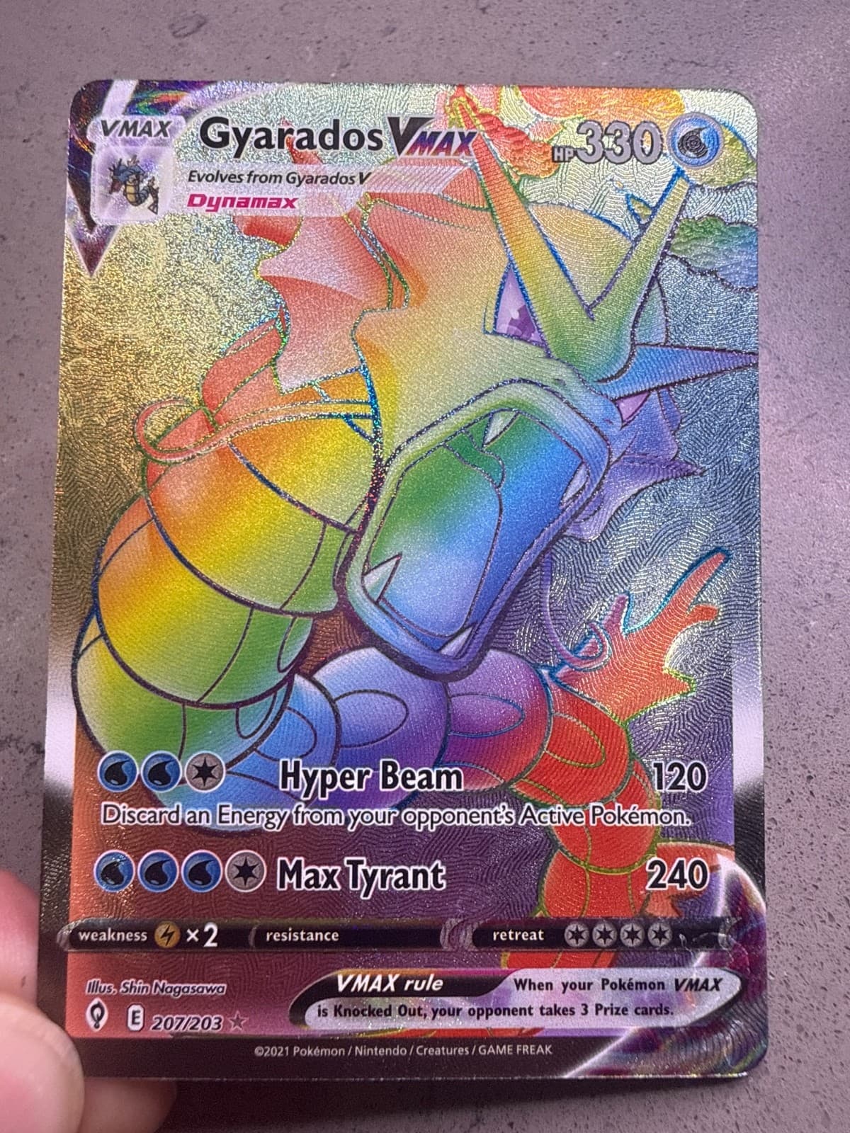 Gyarados VMAX (Secret) 207/203 SWSH07: Evolving Skies Holo
