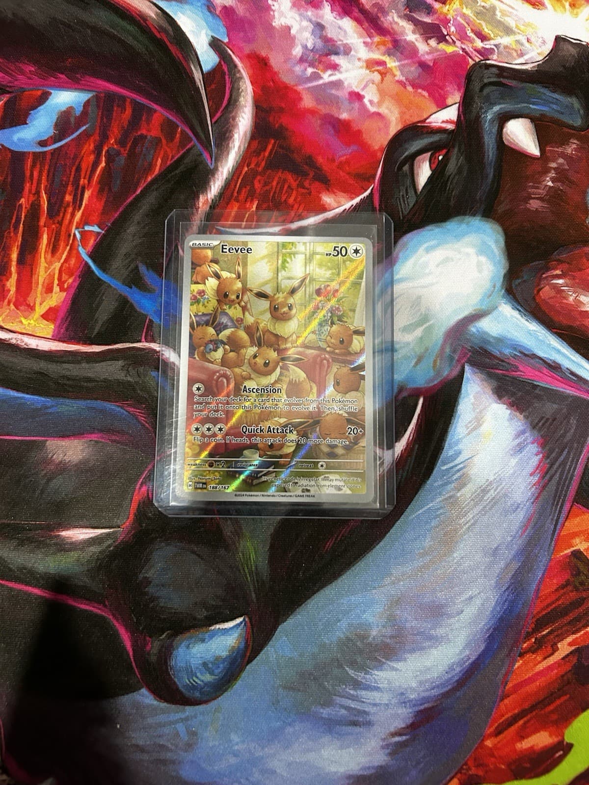 Eevee 188/167 Sv06: Twilight Masquerade Holo