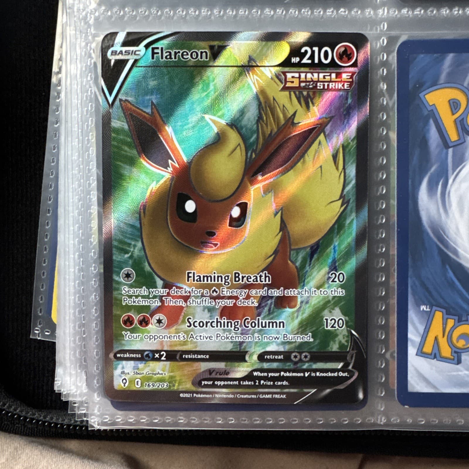 The Pokémon Company Flareon V 169/203 Evolving Skies Full Art Holo Ultra Rare NM
