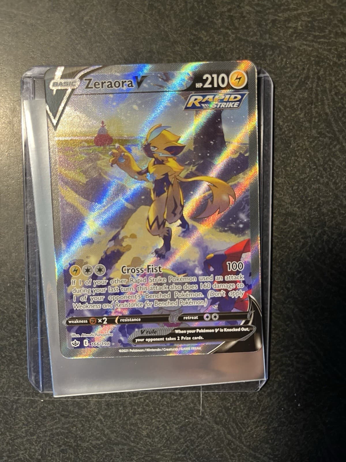 Zeraora v Alternate Full Art Holo Card 166/198 Sword & Shield Chilling Reign