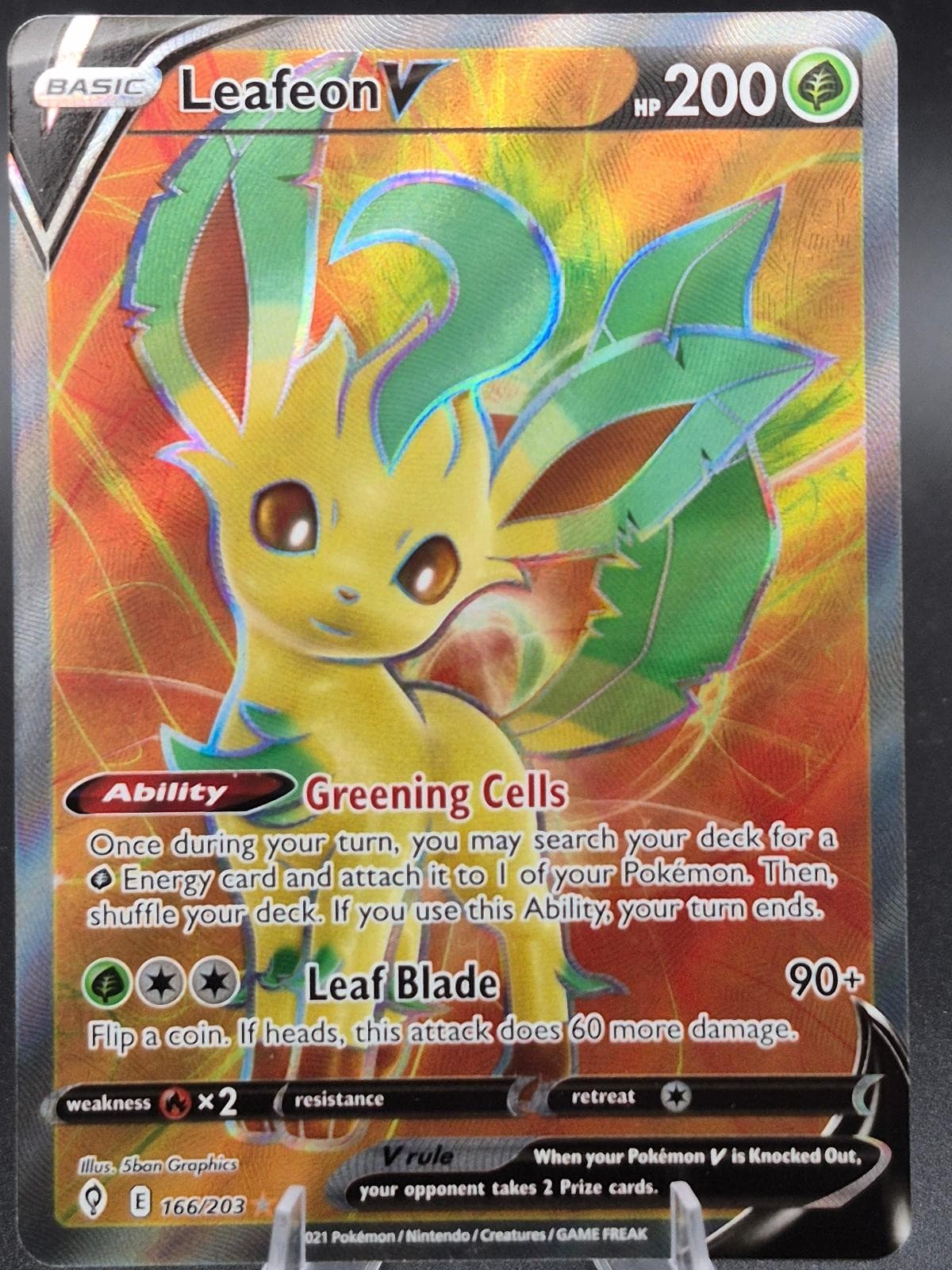 Leafeon V 166/203 Ultra Rare Evolving Skies Pokemon Holo Near Mint