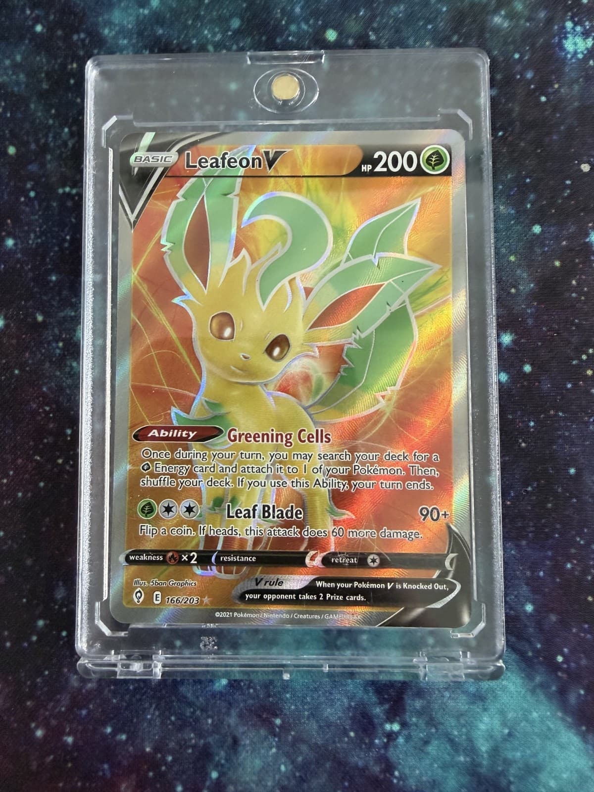 Leafeon V (Full Art) 166/203 SWSH07: Evolving Skies Holo